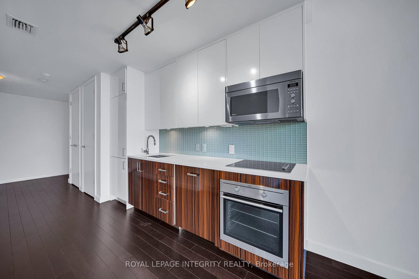 902 - 201 Parkdale Avenue, Ottawa, ON — photo 10