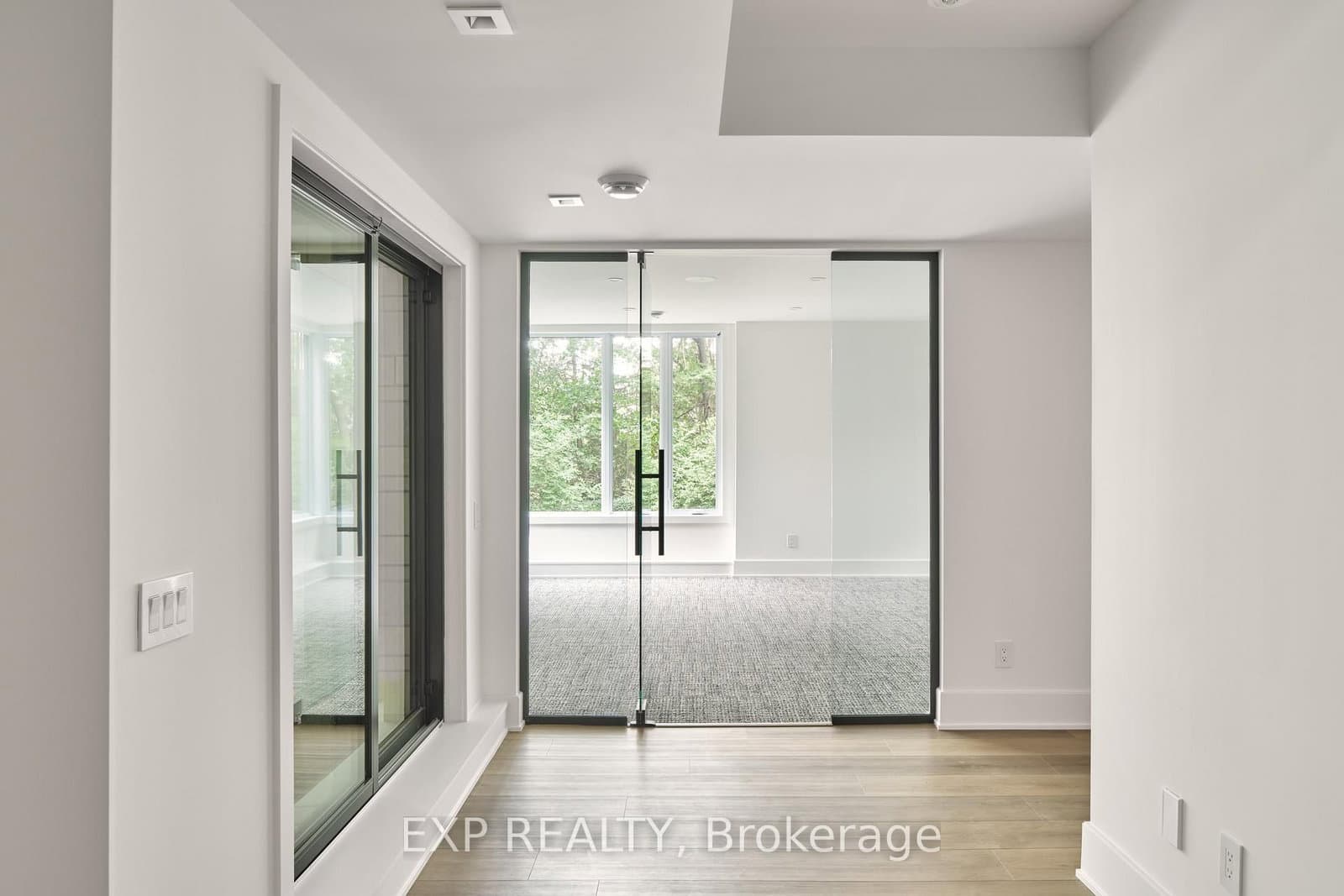 32 CLOVELLY Road, Ottawa, ON — photo 17