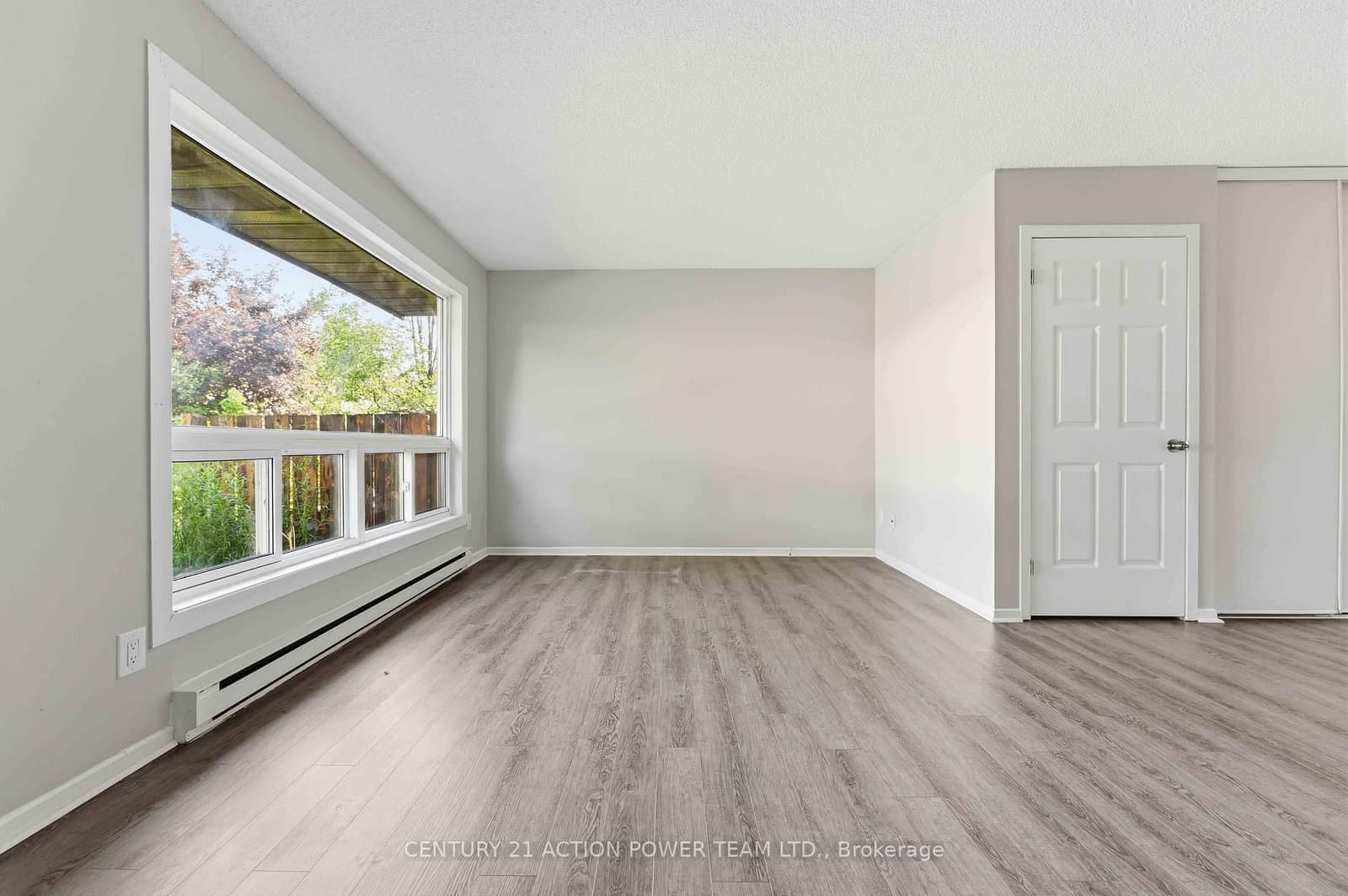 A - 39 Woodvale Green Drive, Ottawa, ON — photo 8