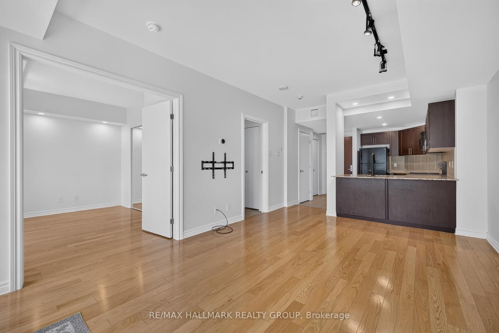 1509 - 234 Rideau Street, Ottawa, ON — photo 12