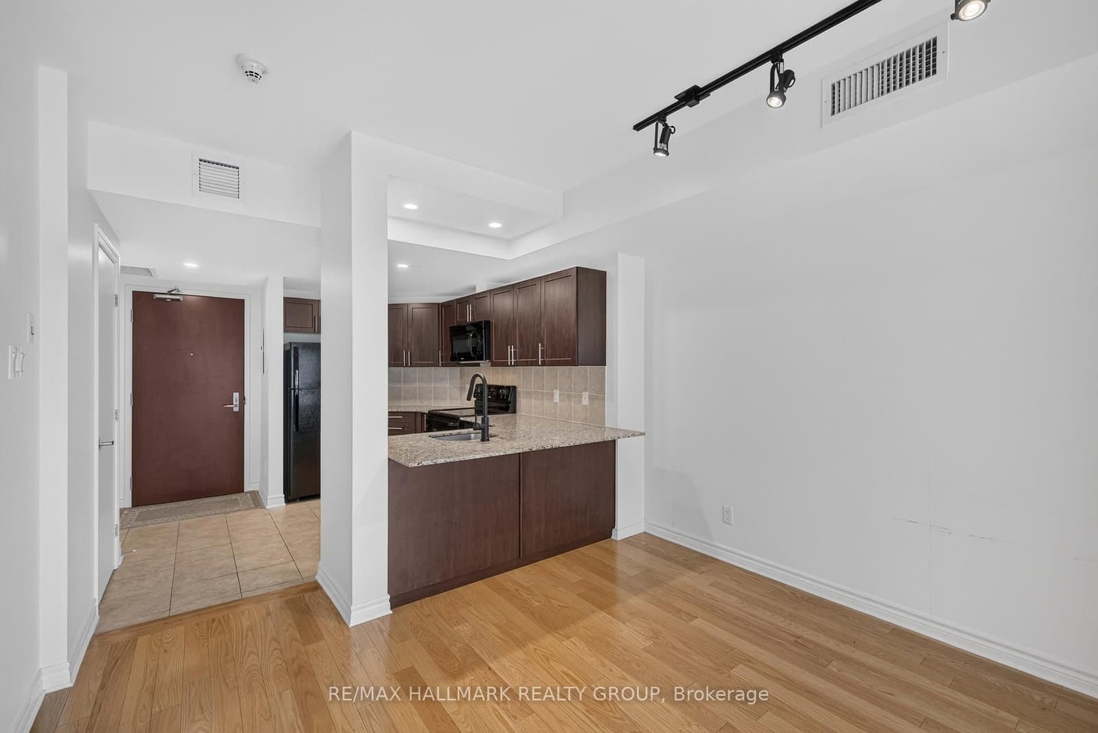 1509 - 234 Rideau Street, Ottawa, ON — photo 18