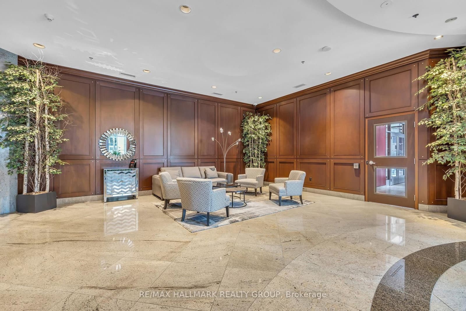 1509 - 234 Rideau Street, Ottawa, ON — photo 4