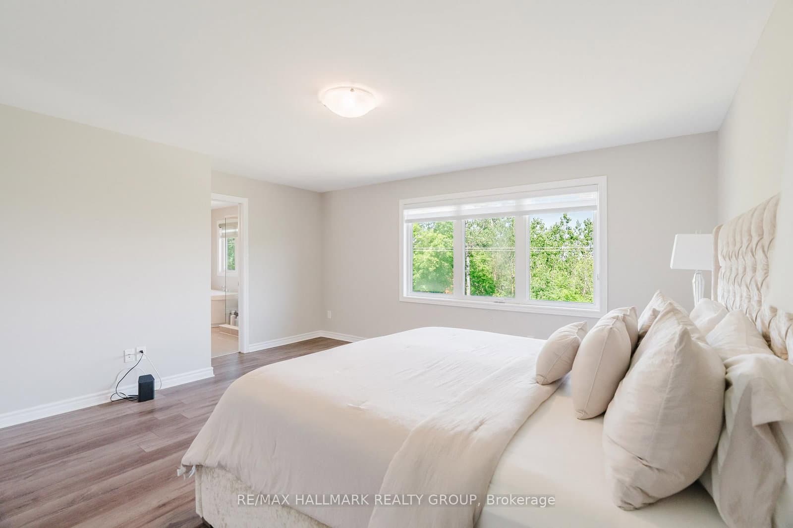 678 Eagle Crest Heights, Ottawa, ON — photo 21