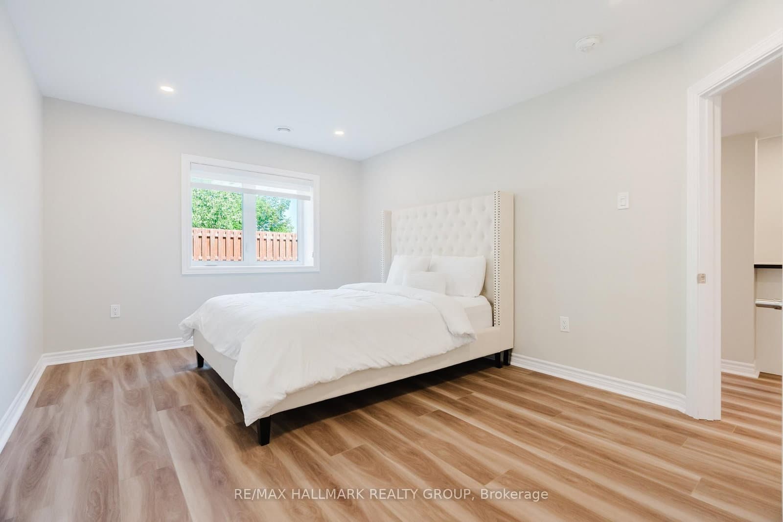 678 Eagle Crest Heights, Ottawa, ON — photo 39