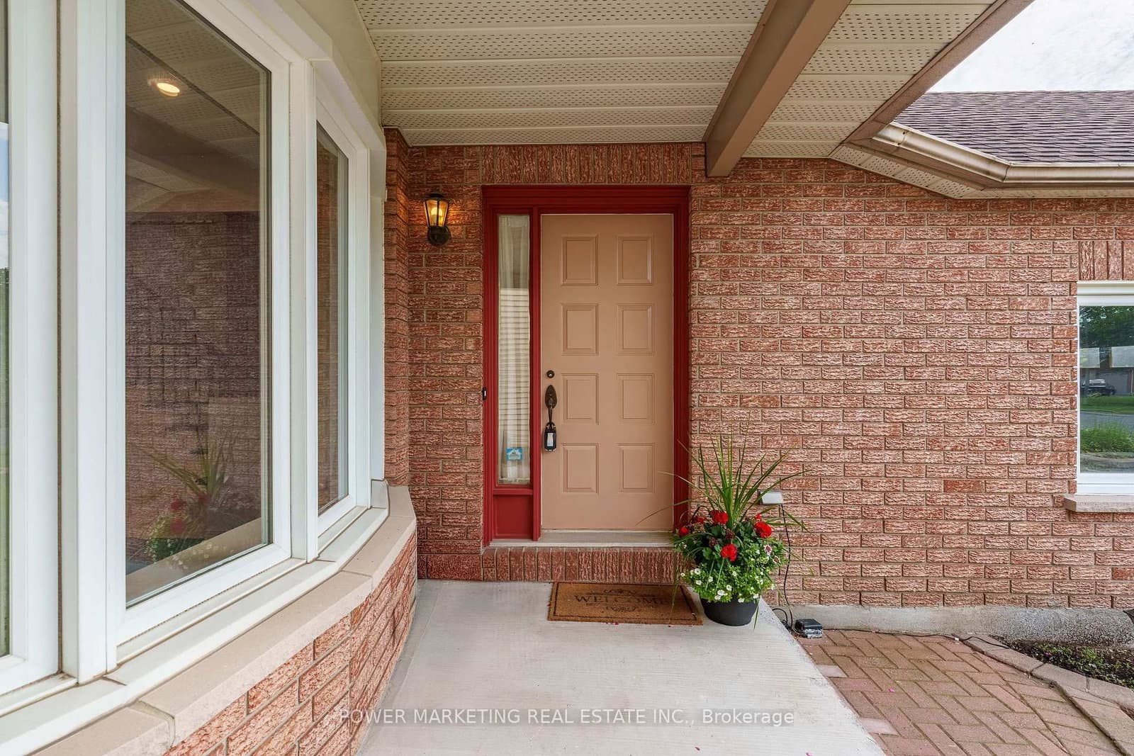 1552 Blohm Drive, Ottawa, ON — photo 4