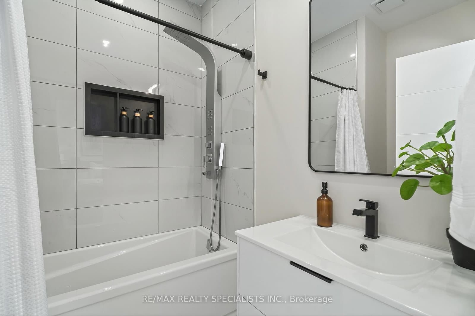 207 Montfort Street, Ottawa, ON — photo 16