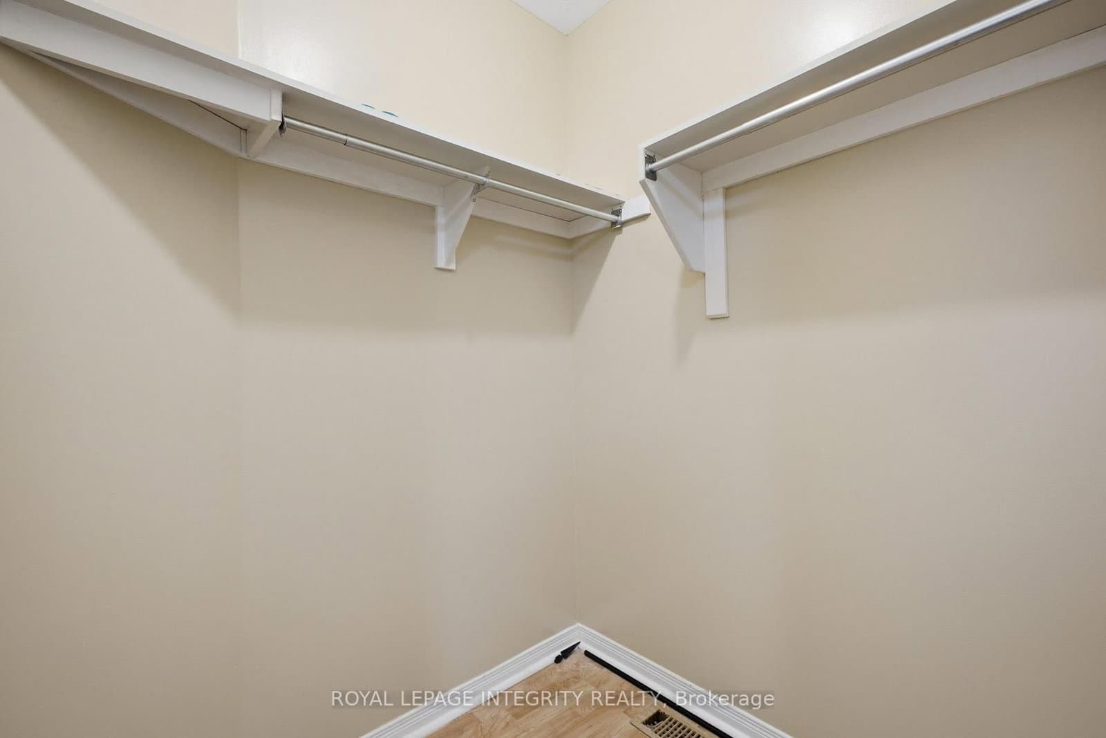2002 Petite Lane, Ottawa, ON — photo 25