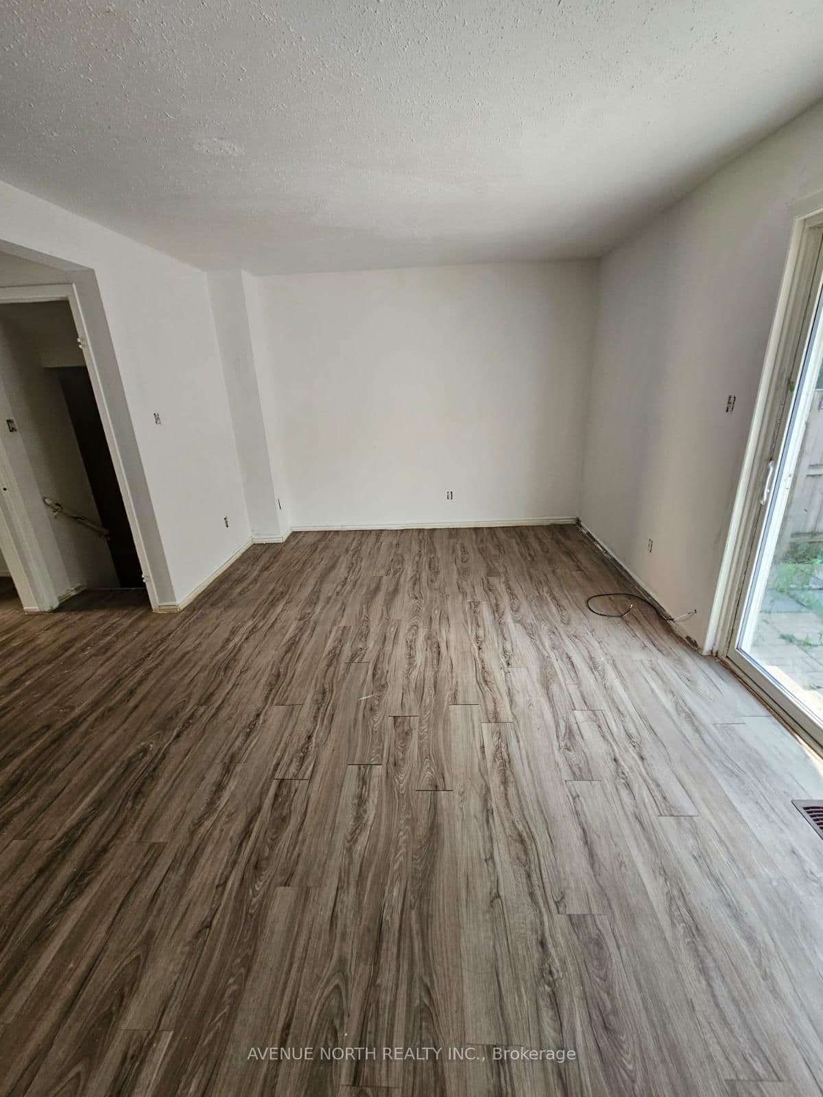 1 - 1404 Foxwell Street, Ottawa, ON — photo 5