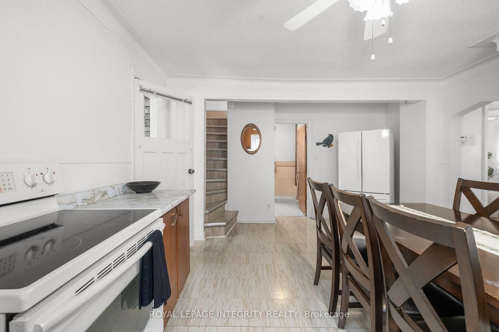 1081 Kenaston Street, Ottawa, ON — photo 24