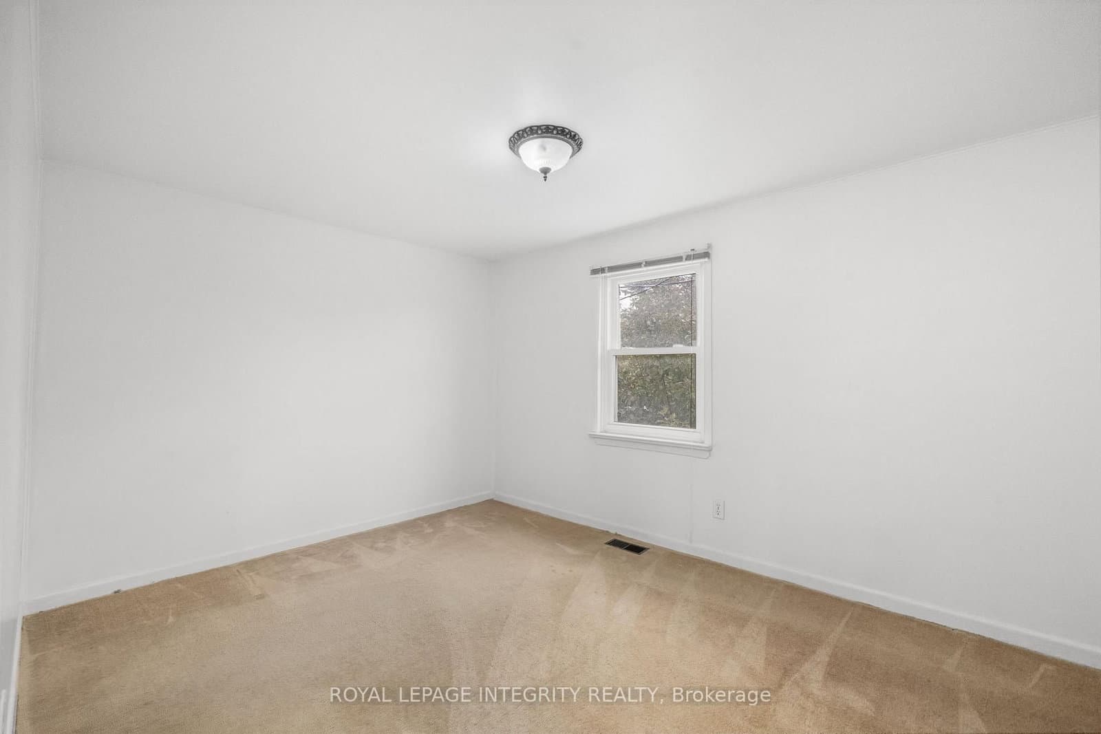 1081 Kenaston Street, Ottawa, ON — photo 38