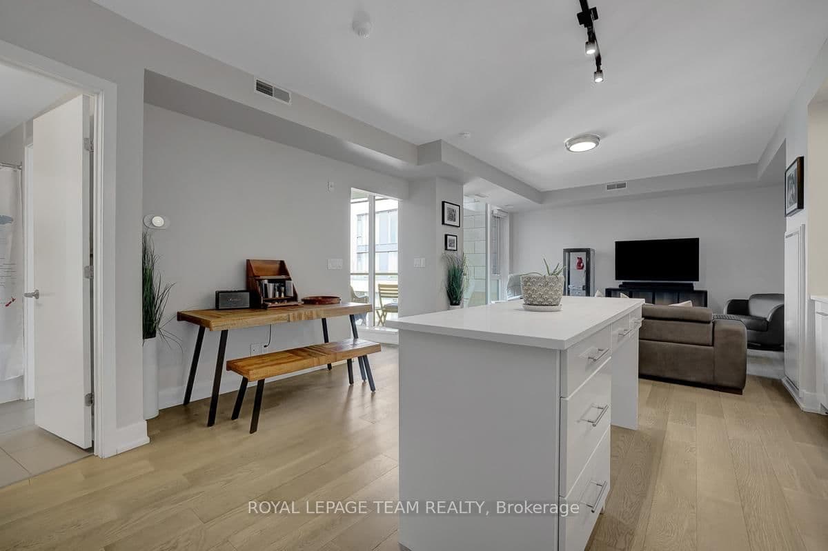 712 - 360 Patricia Avenue, Ottawa, ON — photo 5