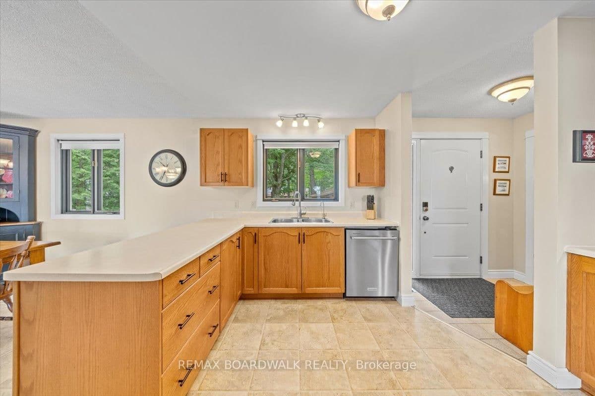 178 Baillie Avenue, Ottawa, ON — photo 9
