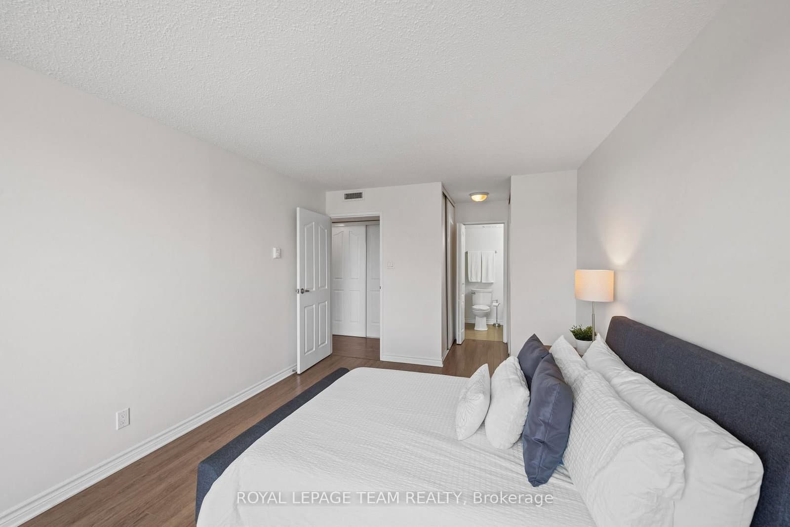 1003 - 200 Lafontaine Avenue, Ottawa, ON — photo 30