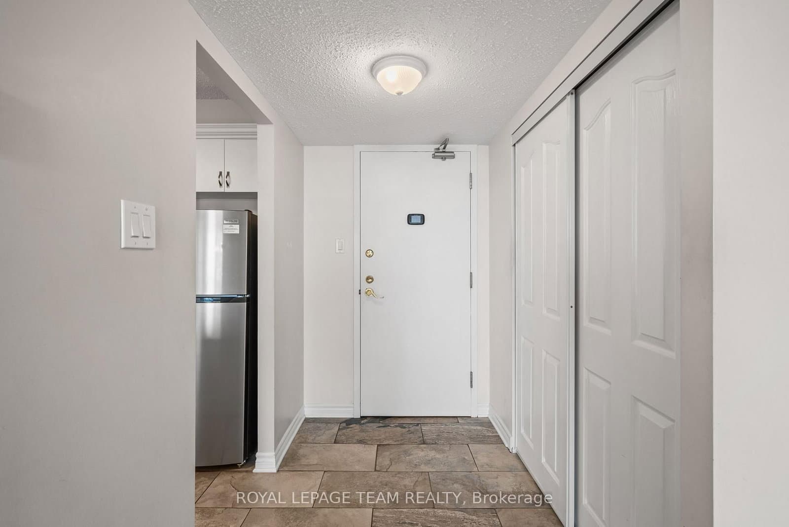 1003 - 200 Lafontaine Avenue, Ottawa, ON — photo 8