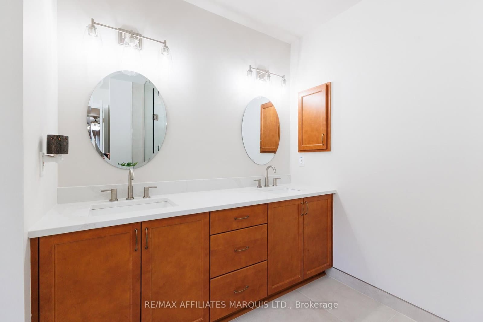 11 Redbridge Crescent, Ottawa, ON — photo 37