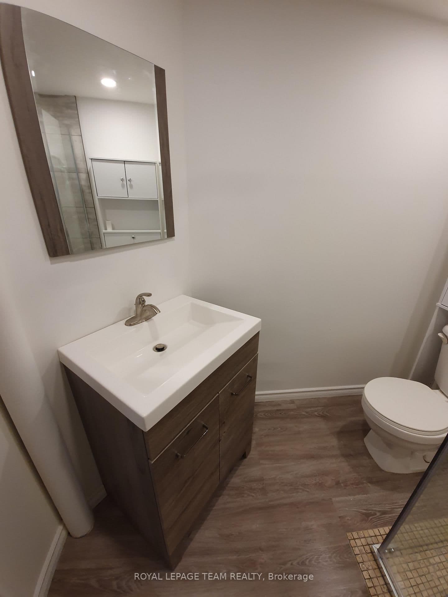 1015 Pinecrest Road, Ottawa, ON — photo 10