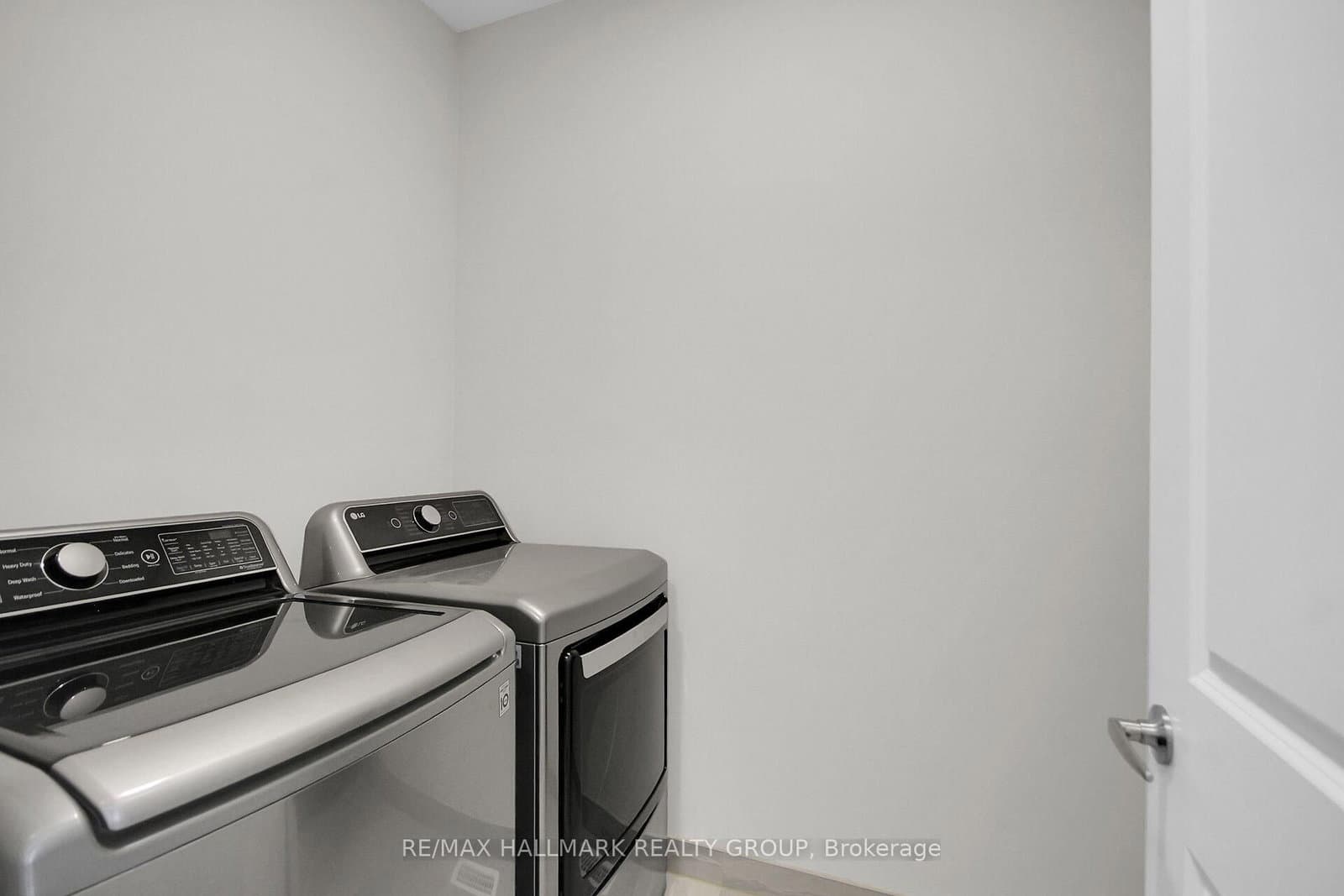 238 Pursuit Terrace, Richmond, ON — photo 36