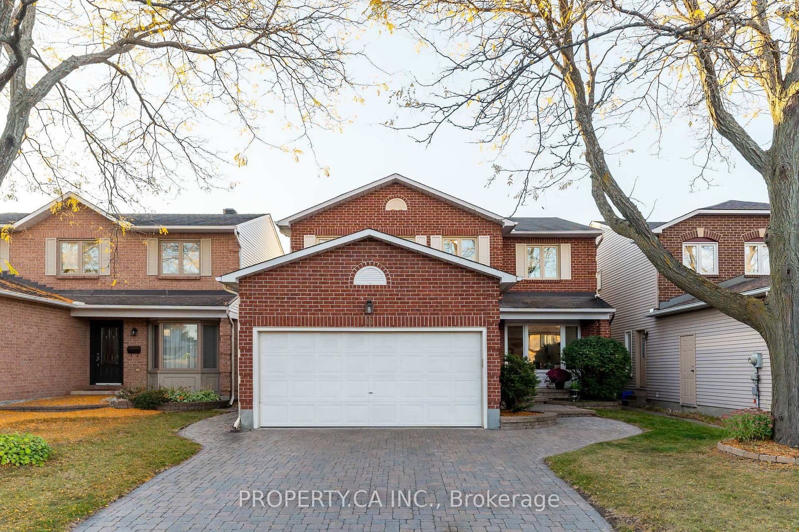 11 Dossetter Way, Ottawa, ON — photo 1