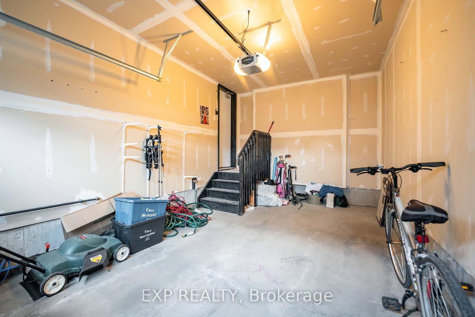 504 BARHOLM Private, Ottawa, ON — photo 28