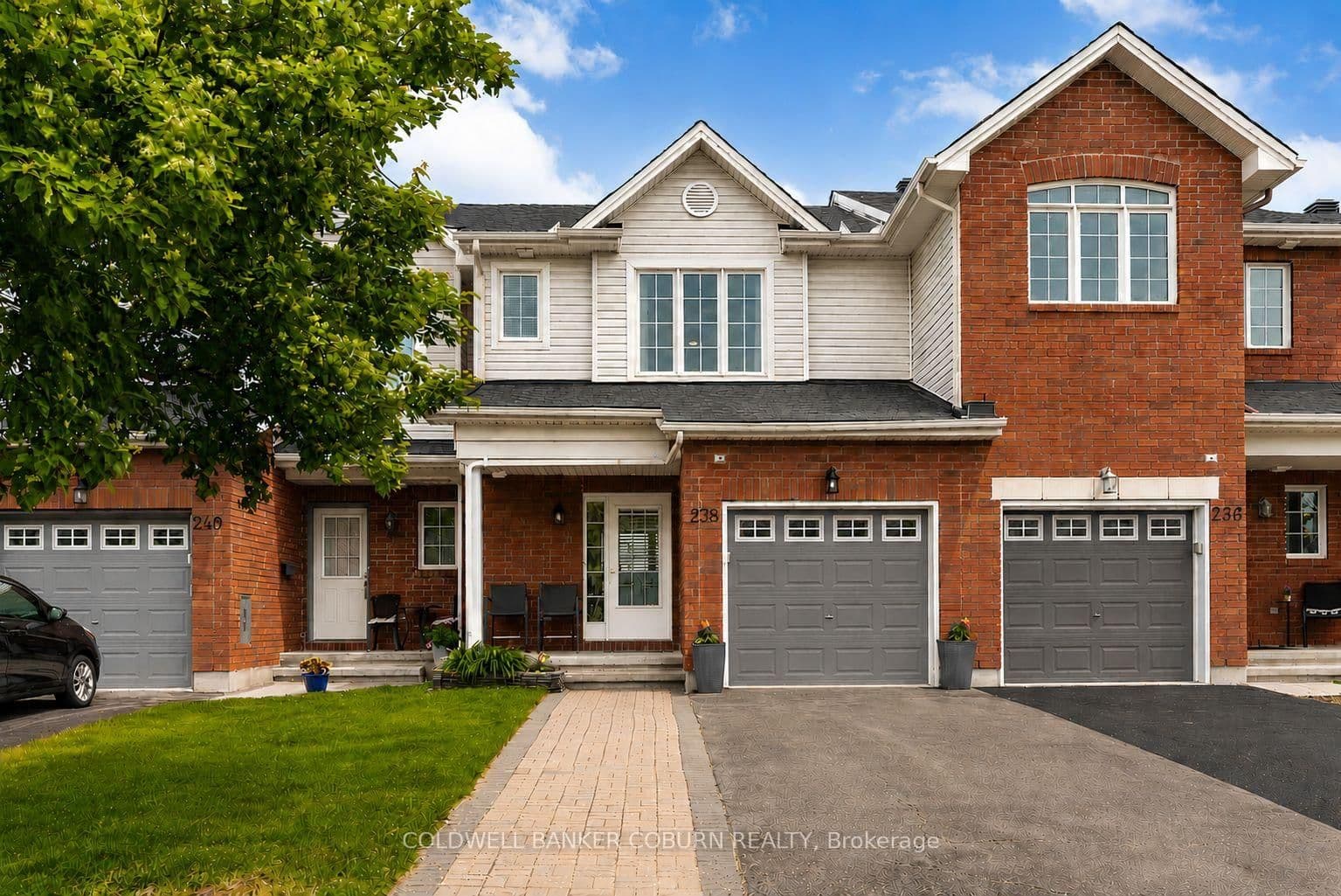238 Arrita Street, Ottawa, ON — photo 1