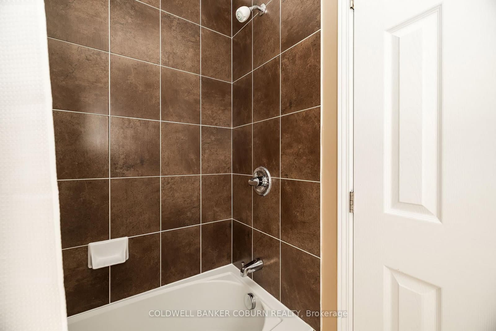 238 Arrita Street, Ottawa, ON — photo 24