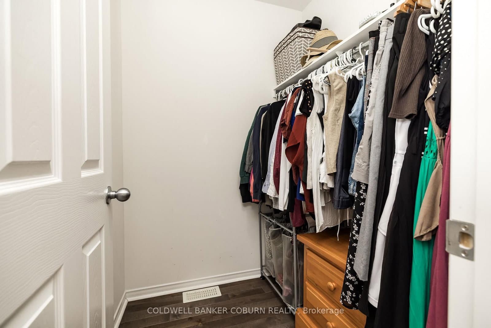 238 Arrita Street, Ottawa, ON — photo 25