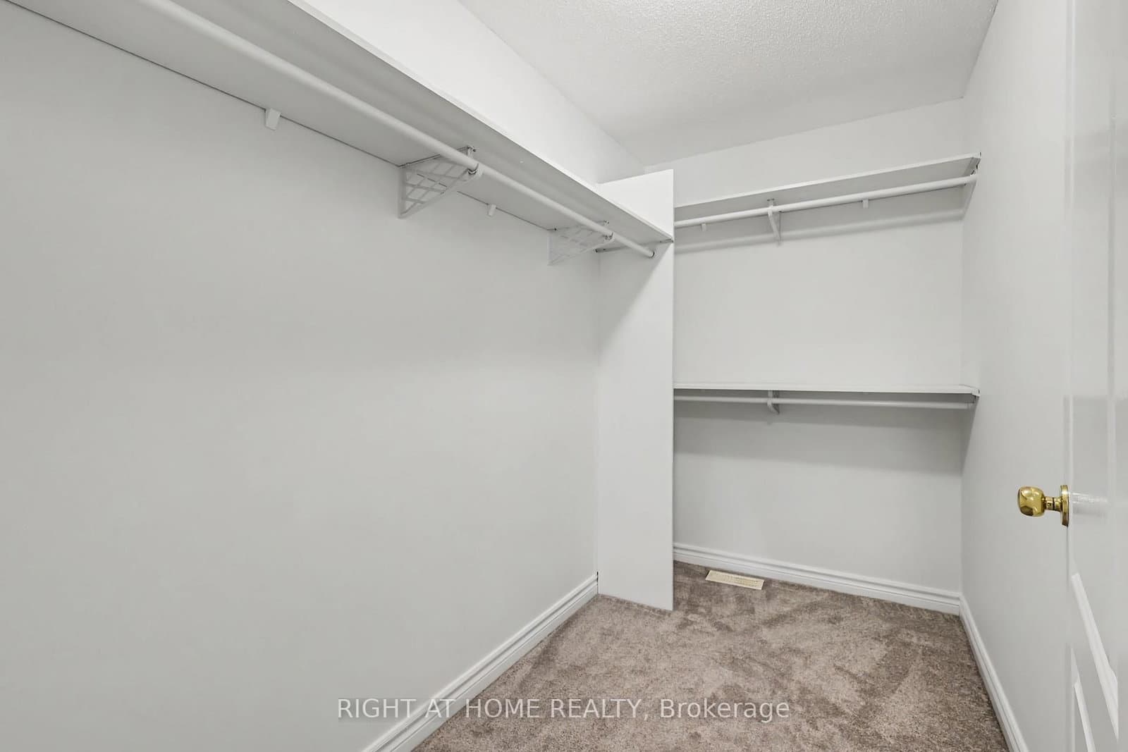 54 Fieldcrest Avenue, Ottawa, ON — photo 19