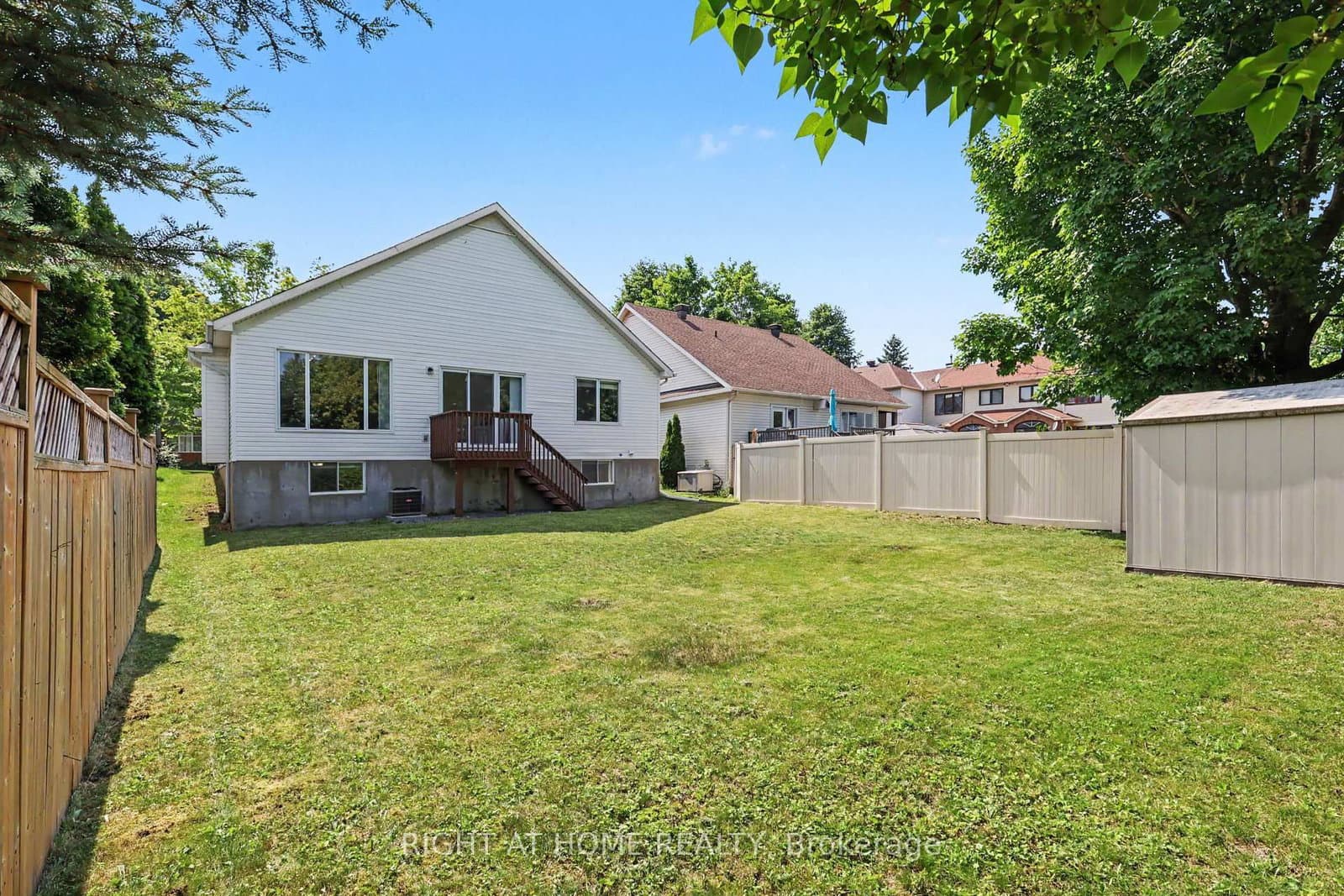 54 Fieldcrest Avenue, Ottawa, ON — photo 32