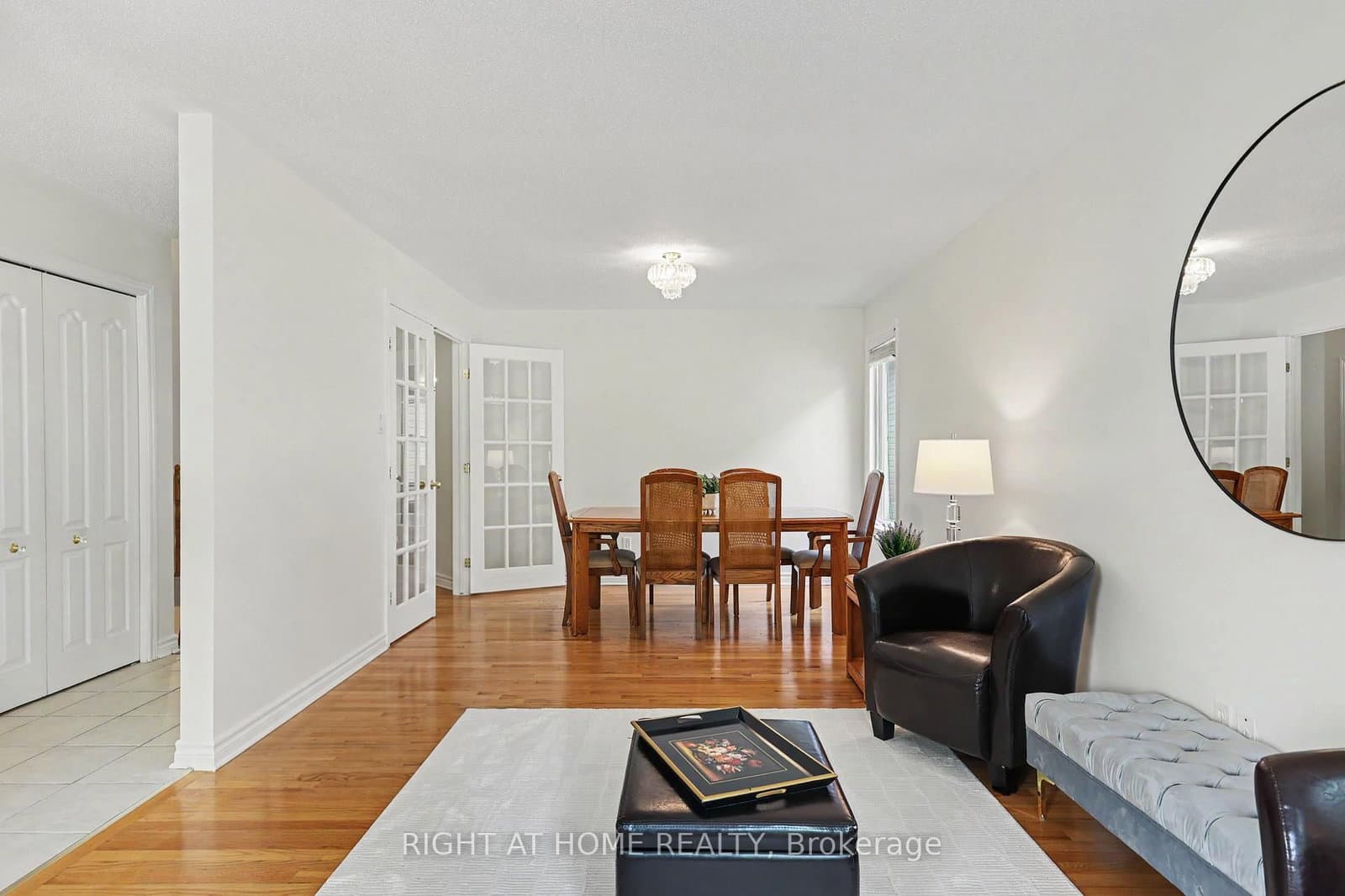 54 Fieldcrest Avenue, Ottawa, ON — photo 4