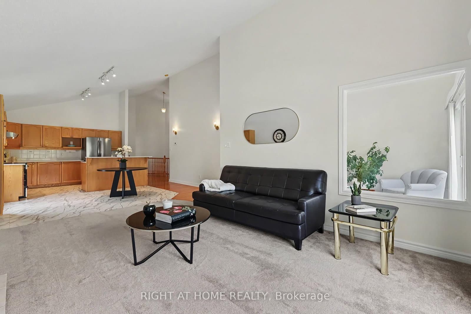54 Fieldcrest Avenue, Ottawa, ON — photo 8