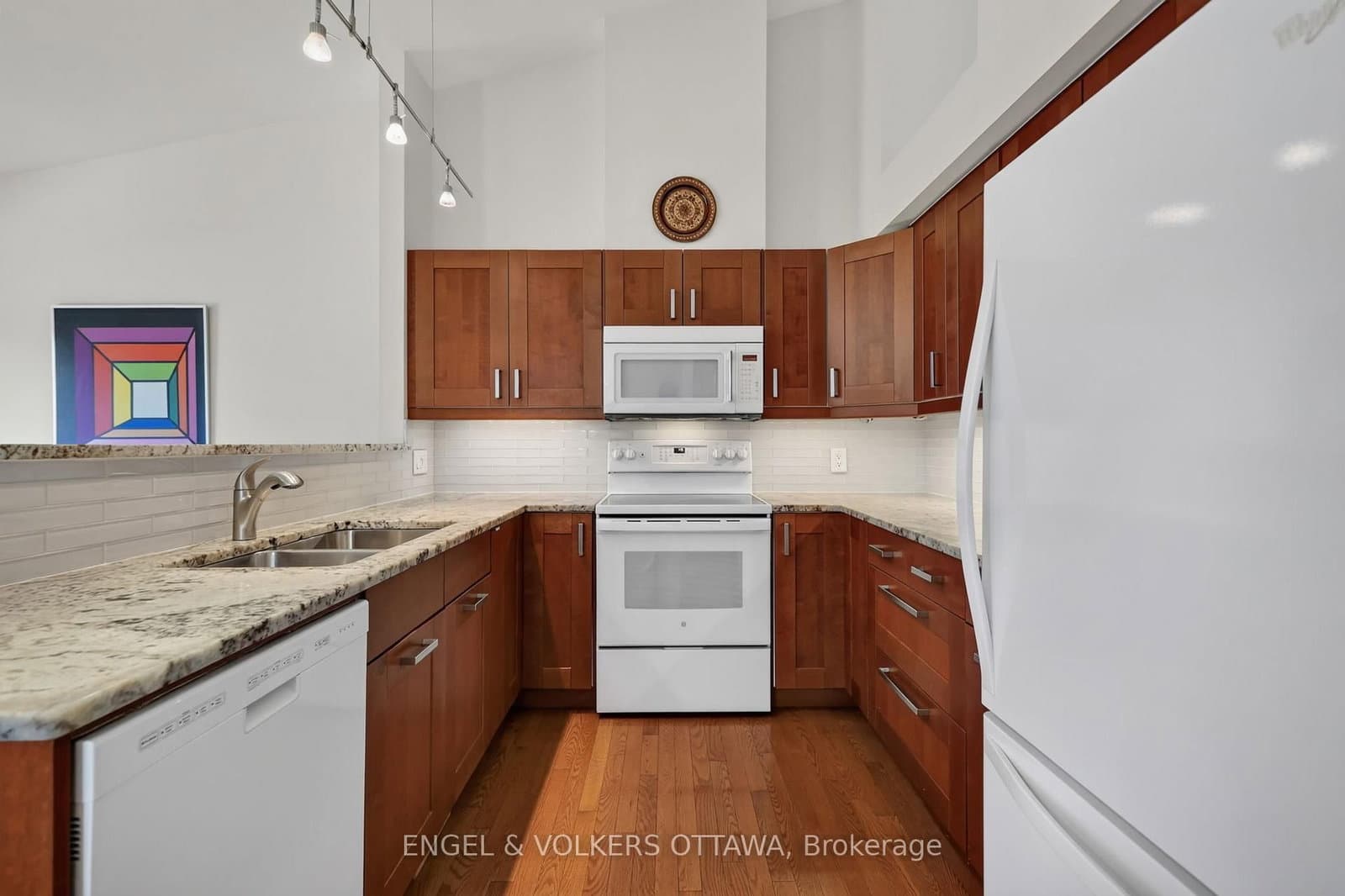 10 Waterthrush Crescent, Kanata, ON — photo 14