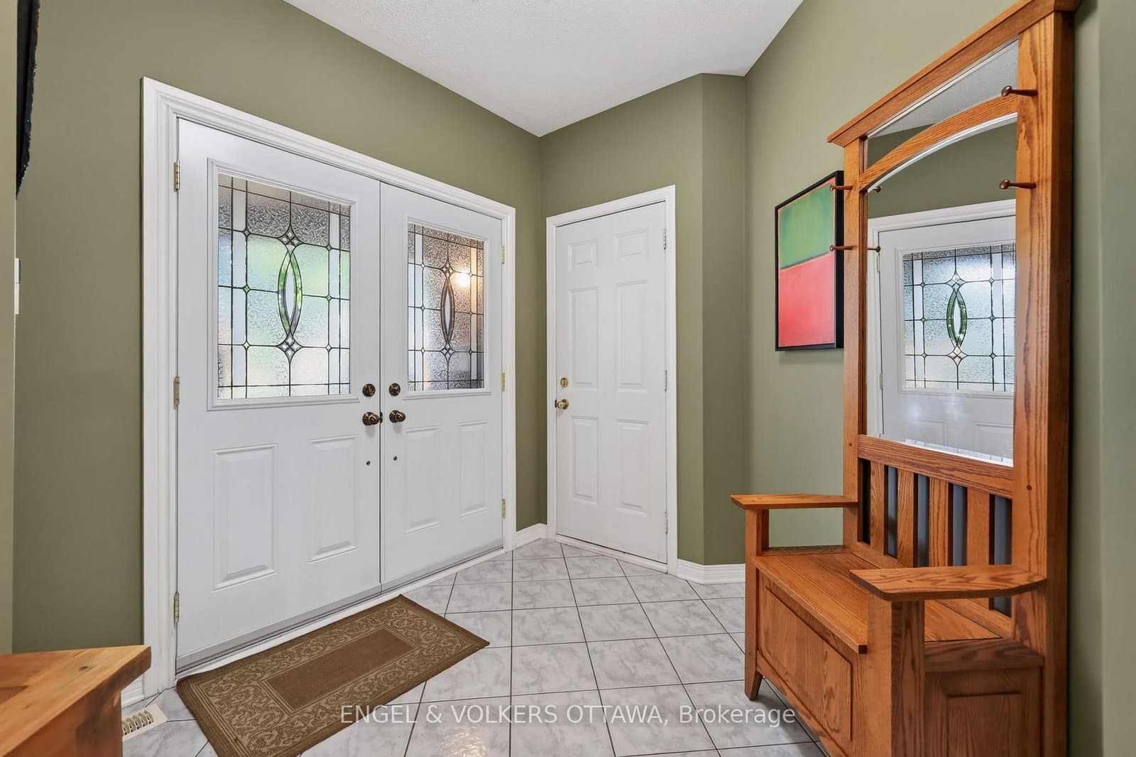 10 Waterthrush Crescent, Kanata, ON — photo 4