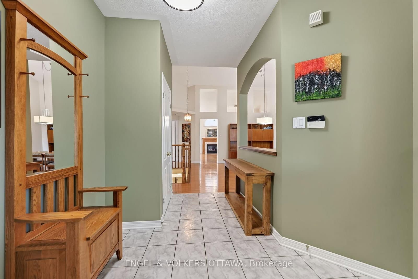 10 Waterthrush Crescent, Kanata, ON — photo 5