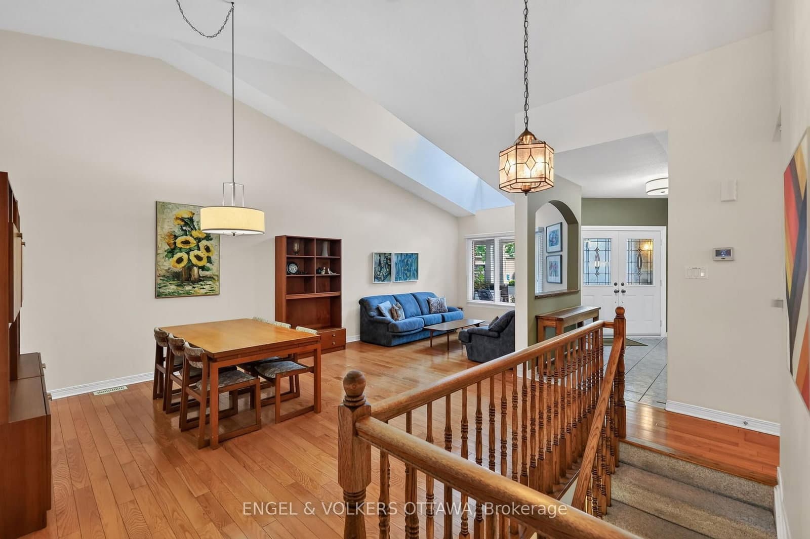 10 Waterthrush Crescent, Kanata, ON — photo 8