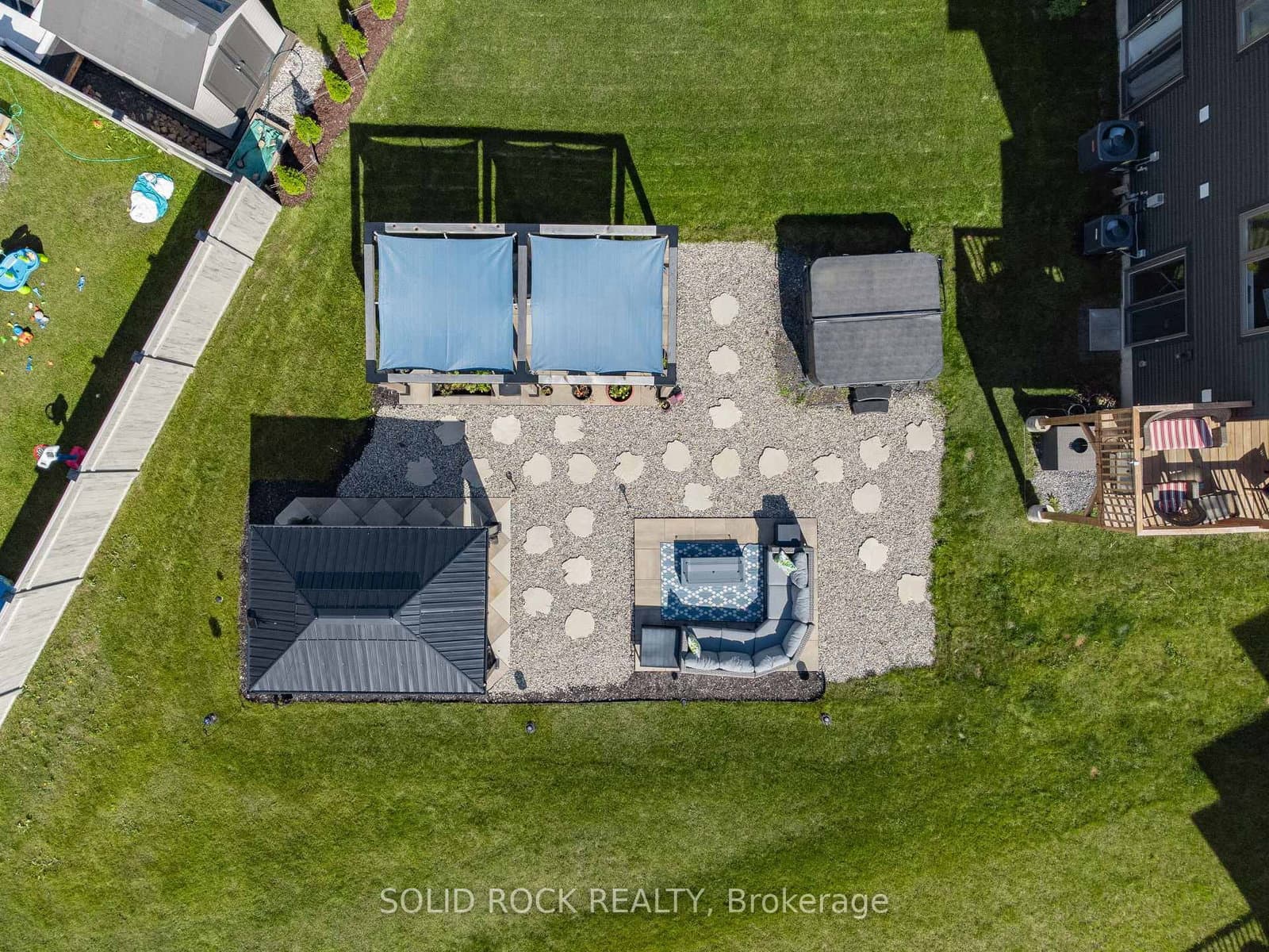 335 Grackle Street, Ottawa, ON — photo 3