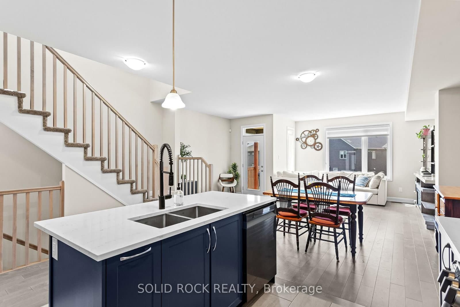 335 Grackle Street, Ottawa, ON — photo 8