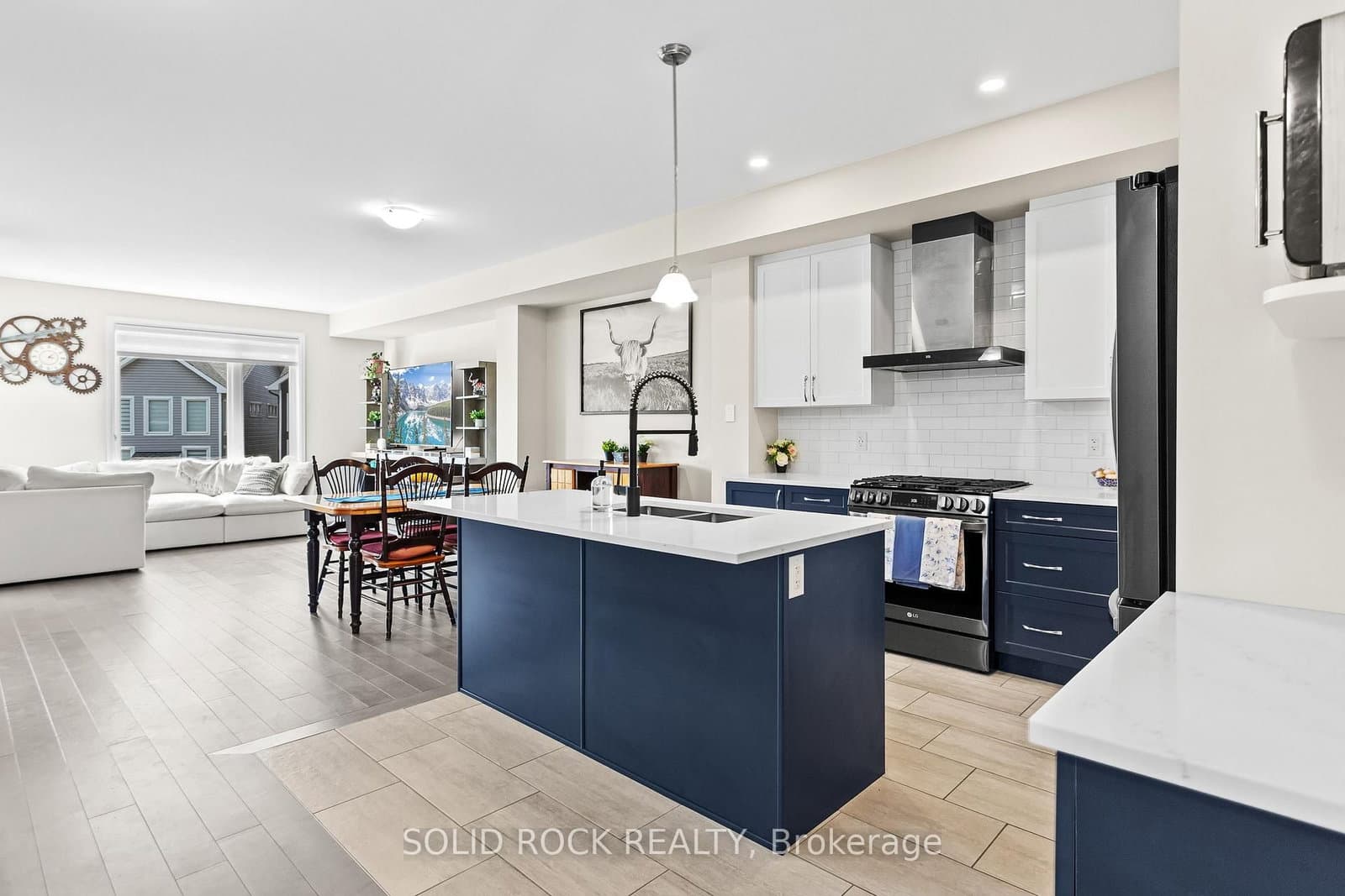 335 Grackle Street, Ottawa, ON — photo 9