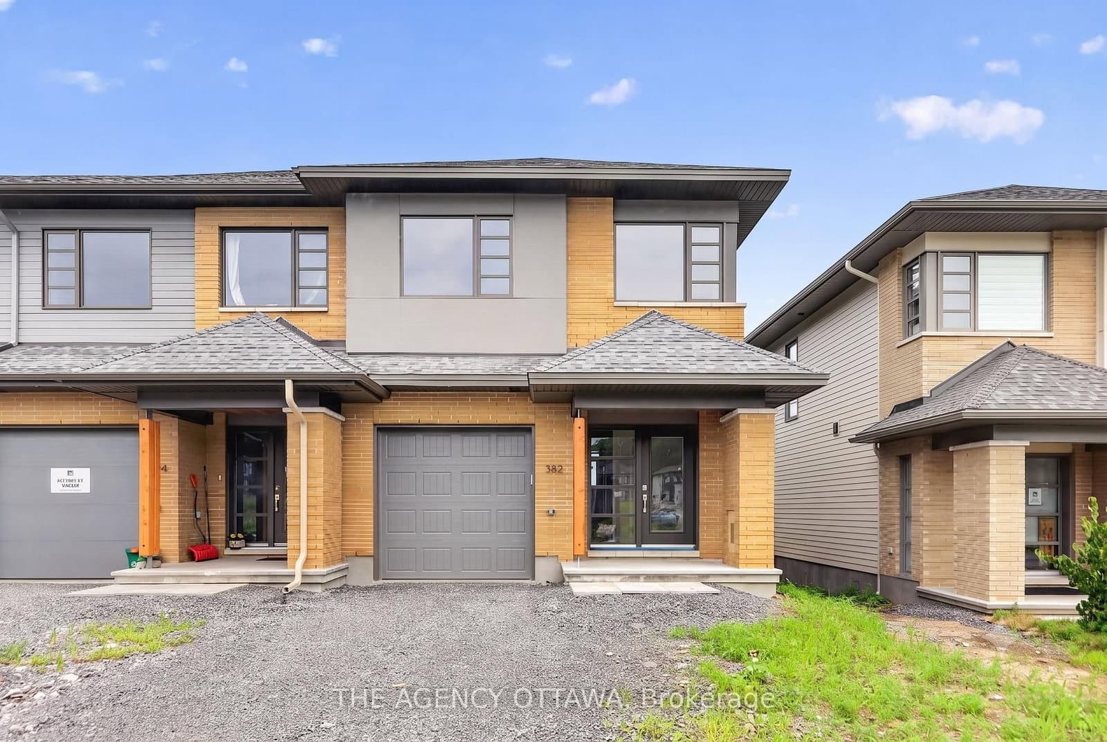 382 Walden Drive, Ottawa, ON — photo 1