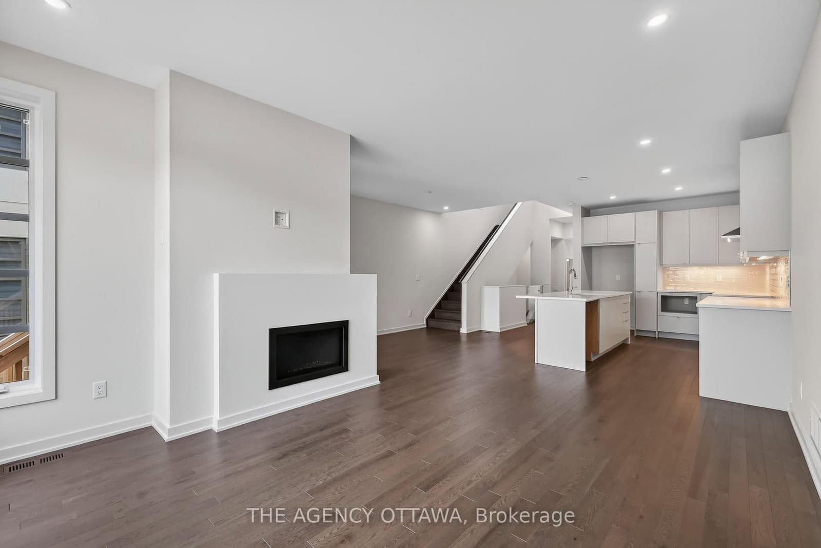 382 Walden Drive, Ottawa, ON — photo 11