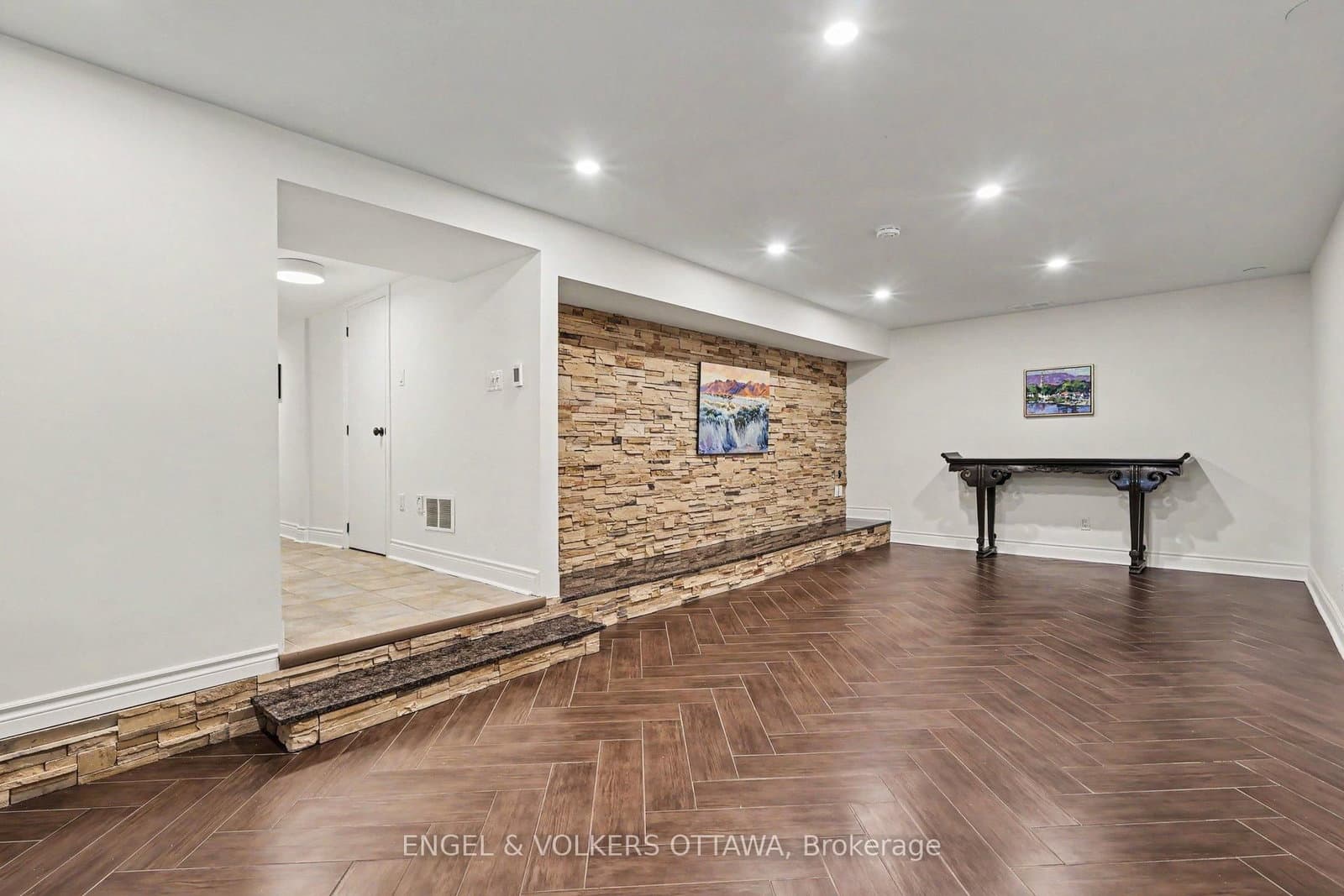 101 Ivy Crescent, Ottawa, ON — photo 24