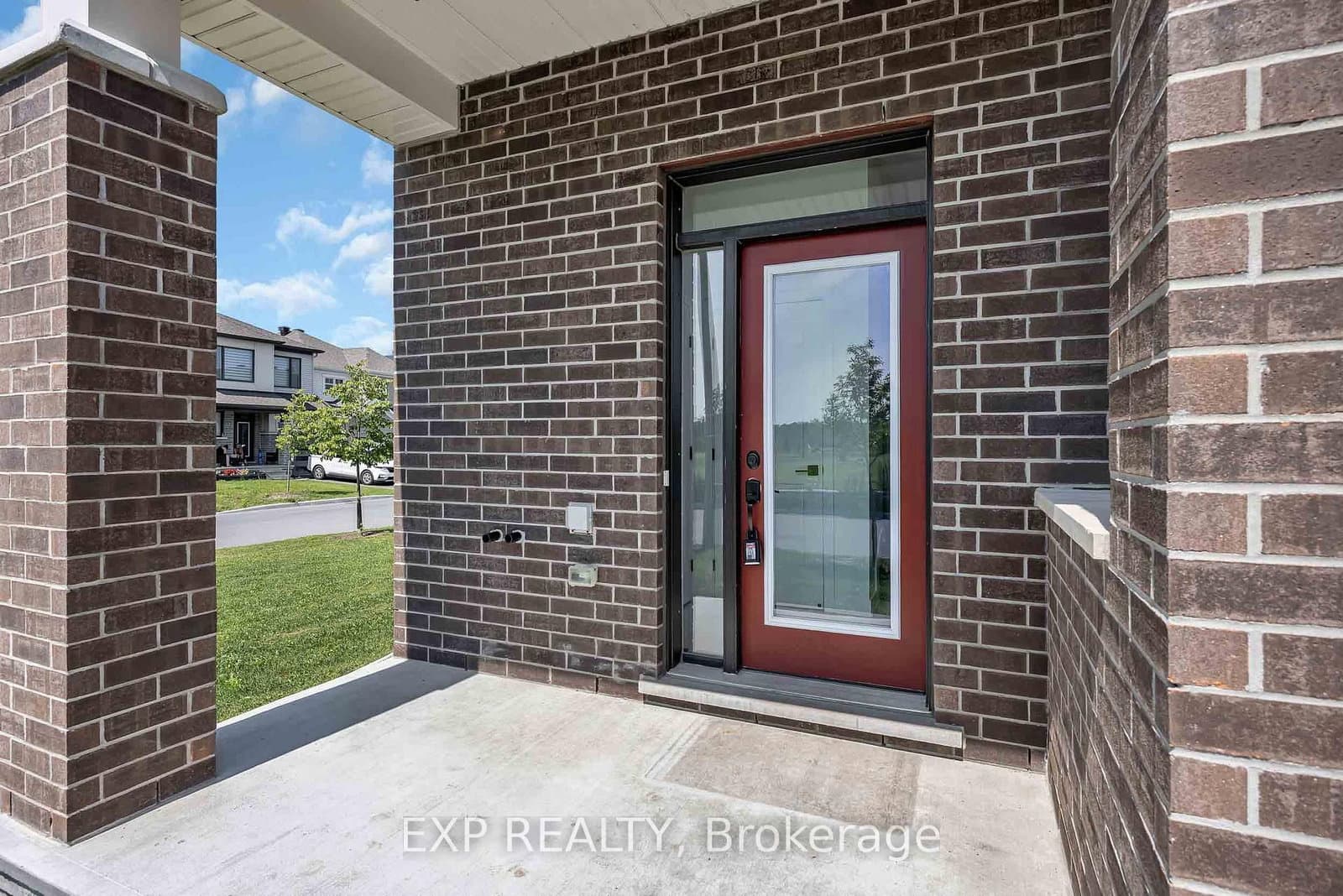 155 YEARLING Circle, Richmond, ON — photo 4