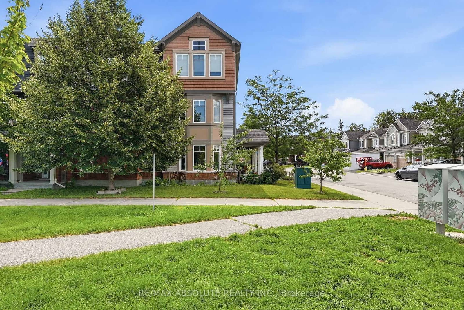 98 Brisote Lane, Ottawa, ON — photo 5