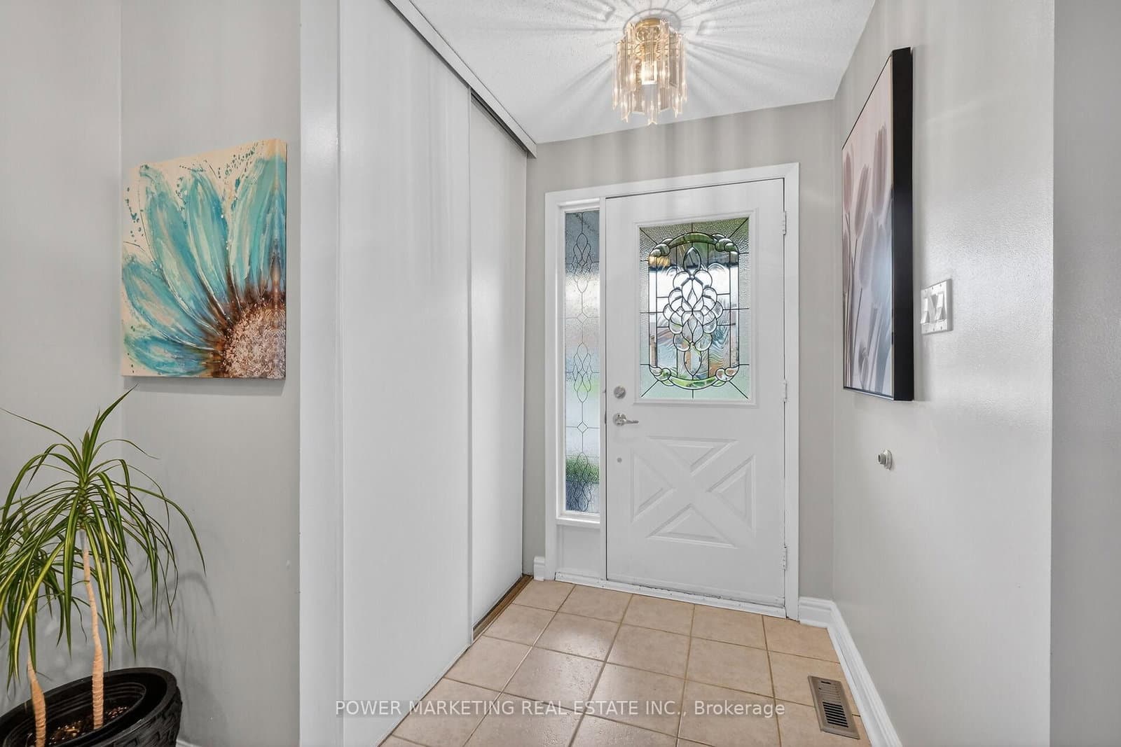 6451 VISENEAU Drive, Orleans, ON — photo 5