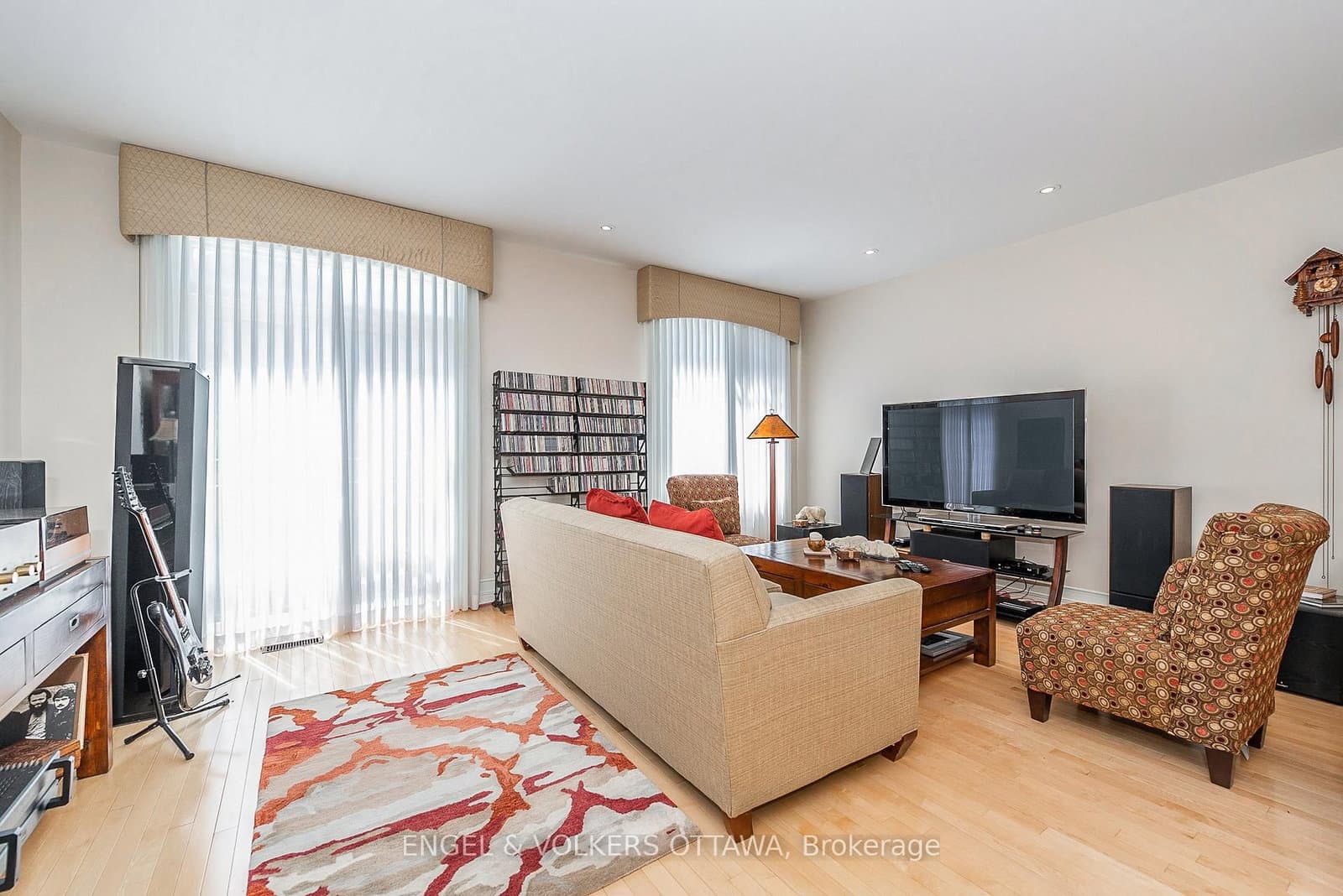 210 West Village Private, Ottawa, ON — photo 10