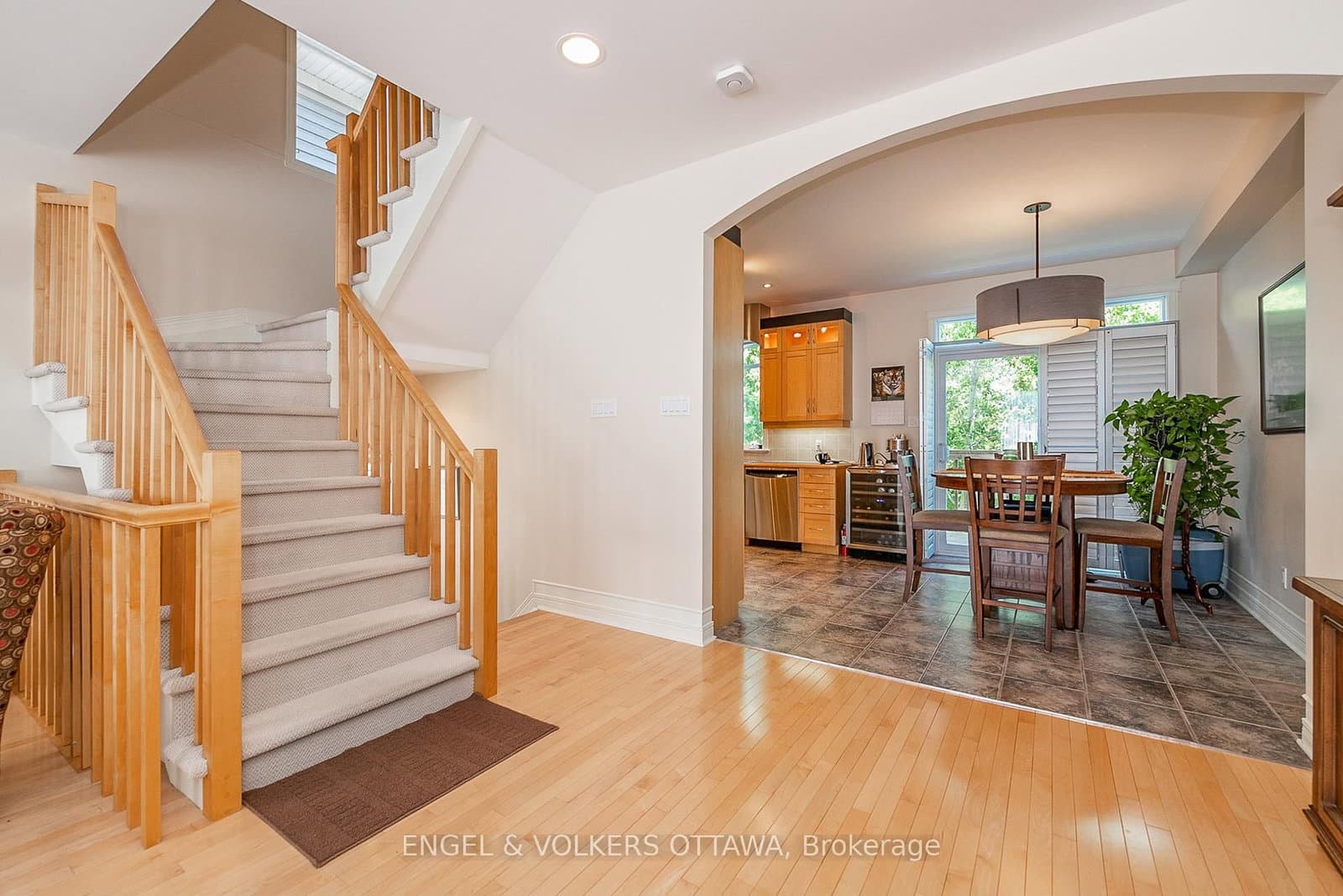 210 West Village Private, Ottawa, ON — photo 14
