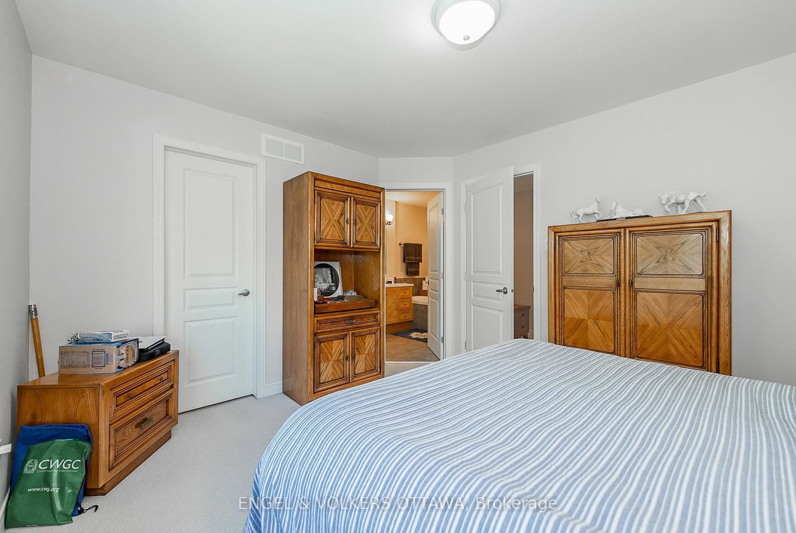 210 West Village Private, Ottawa, ON — photo 32
