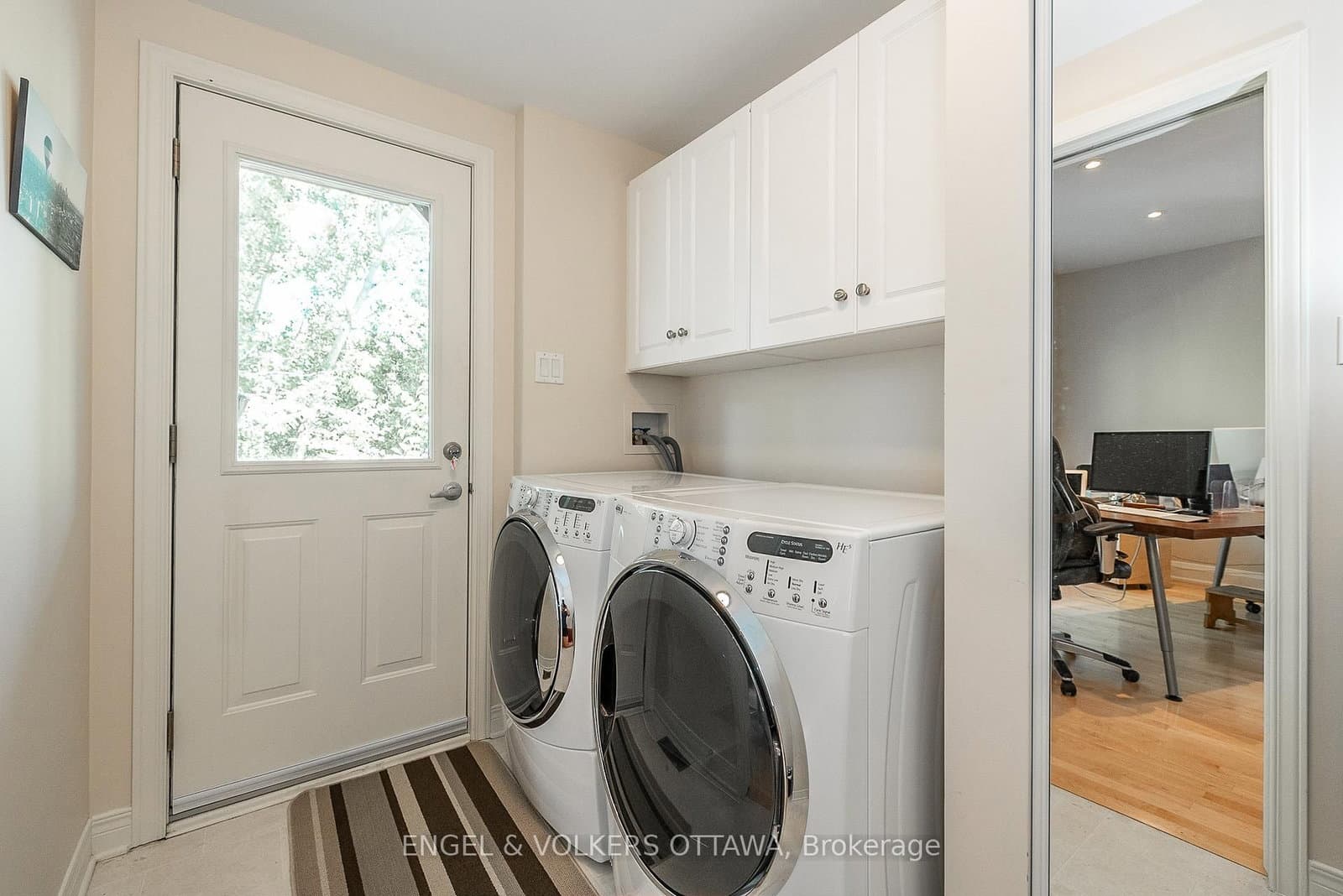 210 West Village Private, Ottawa, ON — photo 8