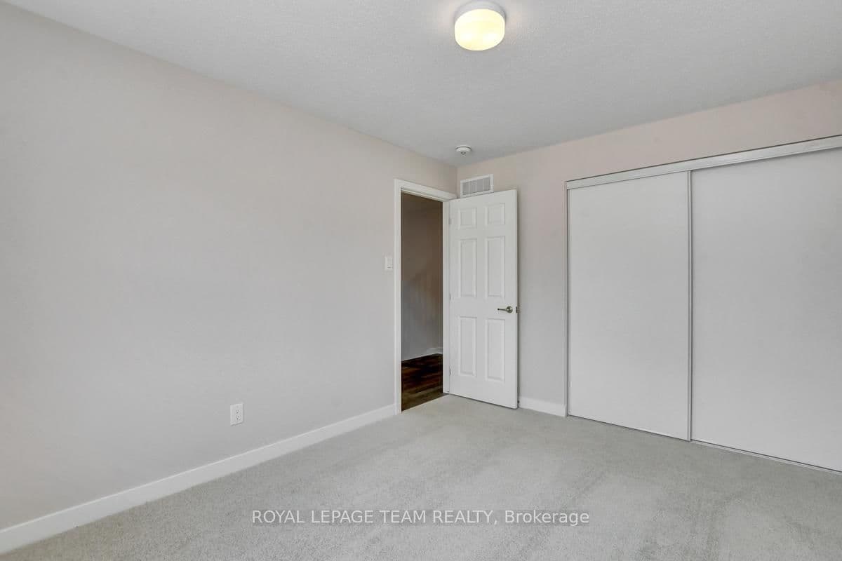 609 BRONZE COPPER Crescent, Richmond, ON — photo 35