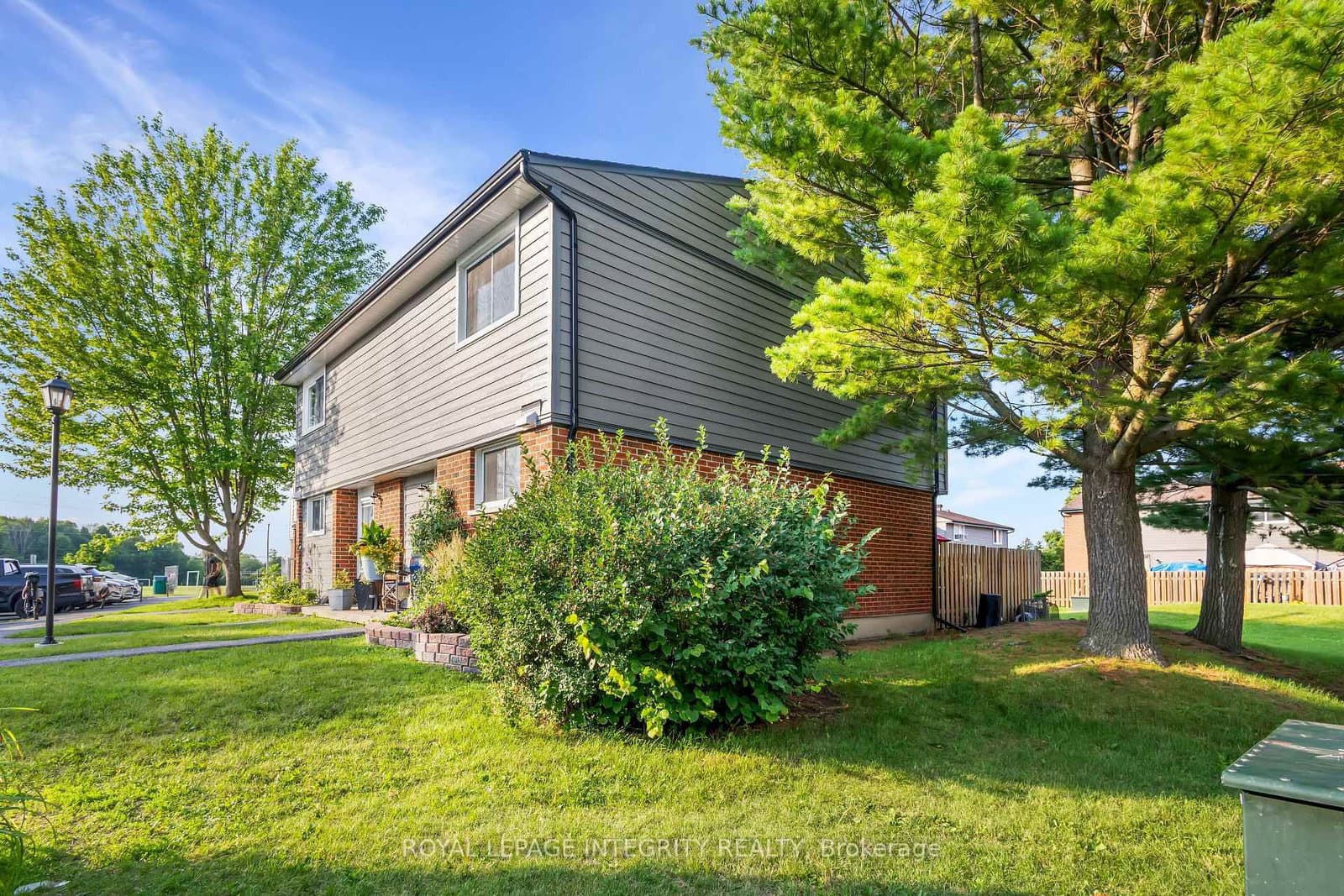 11 Glencoe Street, Ottawa, ON — photo 28