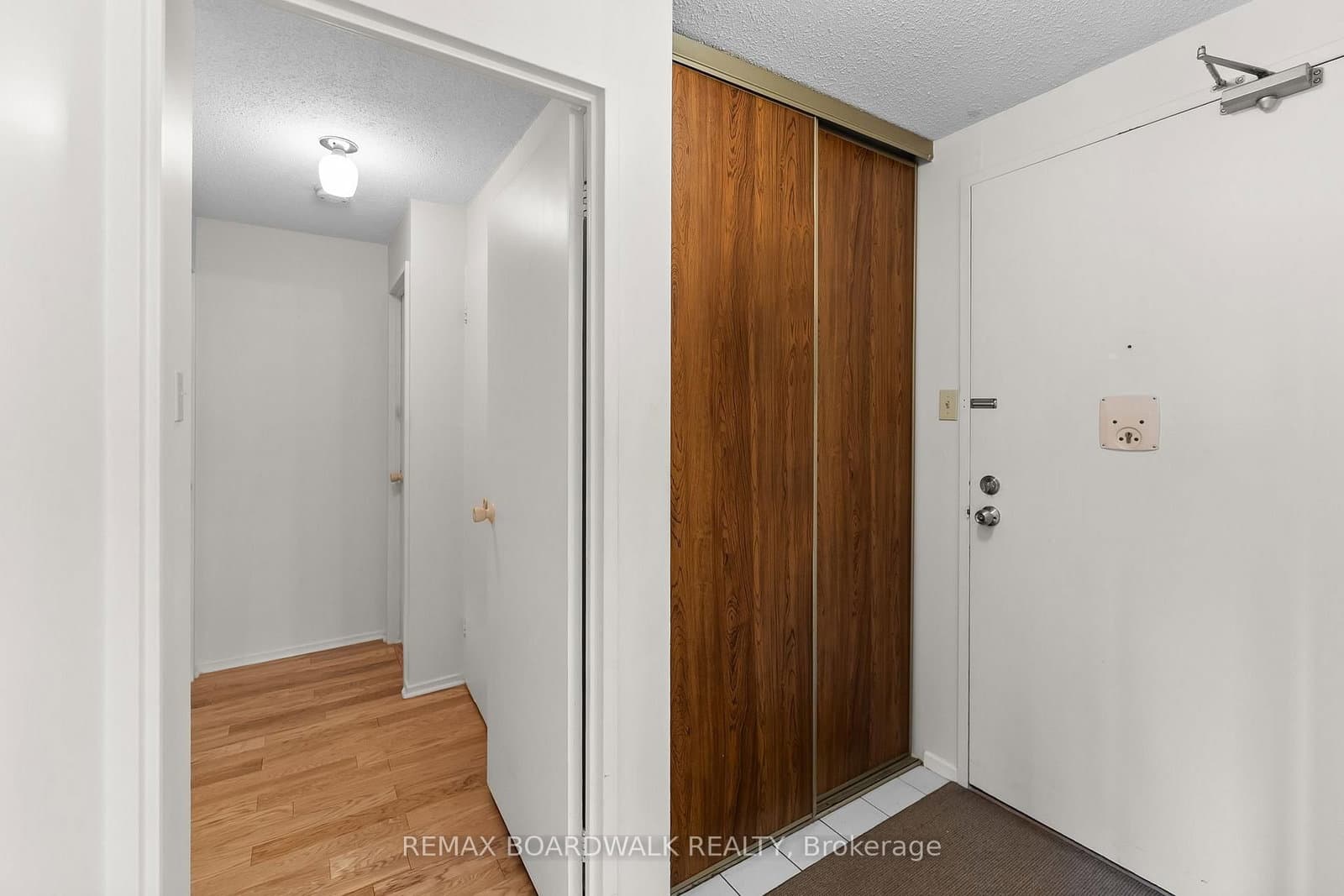 503 - 1599 Lassiter Terrace, Ottawa, ON — photo 5